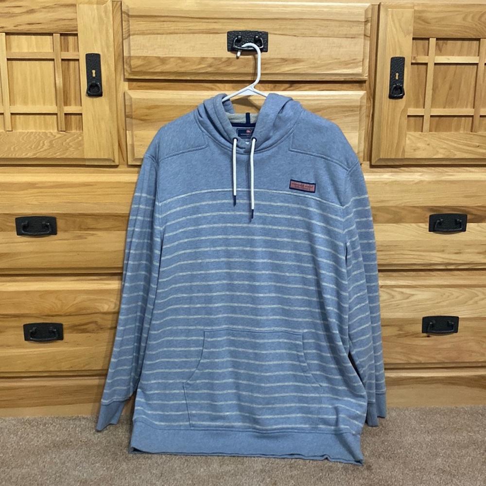 Men’s Vineyard Vines Sweatshirt